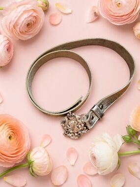 Women’s Metallic GOLD Belt with Decorative Medallion Buckle